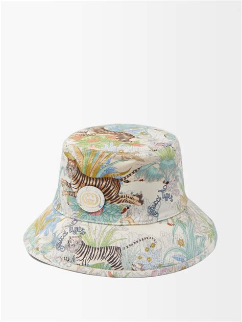 gucci tiger print bucket hat